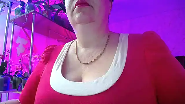  Sweet Woman online show from 2, 3, 2025