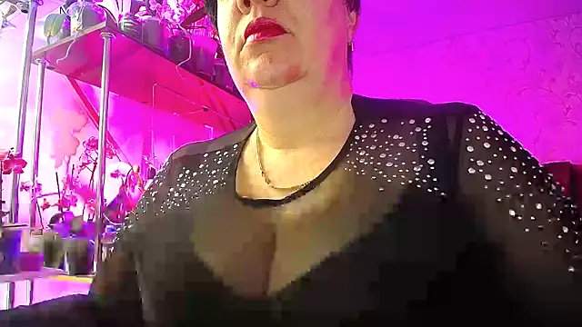  Sweet Woman online show from 14, 3, 2025