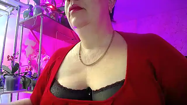  Sweet Woman online show from 5, 3, 2025