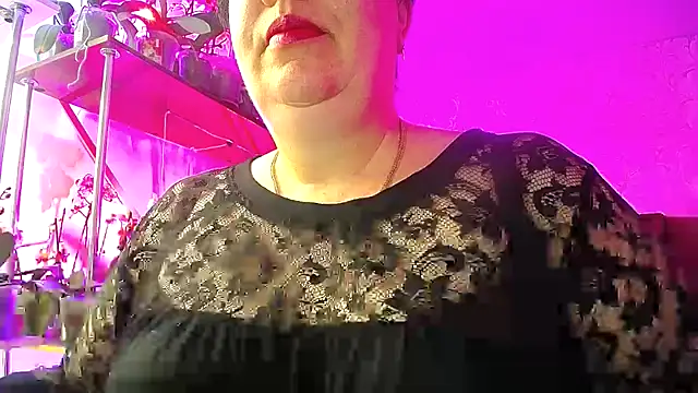  Sweet Woman online show from 4, 3, 2025