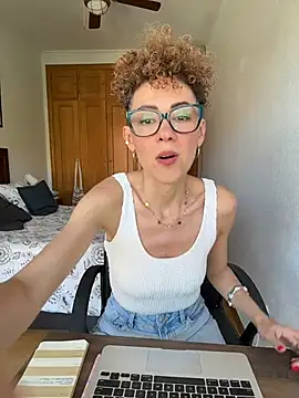 Snapshot of lavaldez chatting on 27, 5, 2026 lavaldez online show from 27, 5, 2026