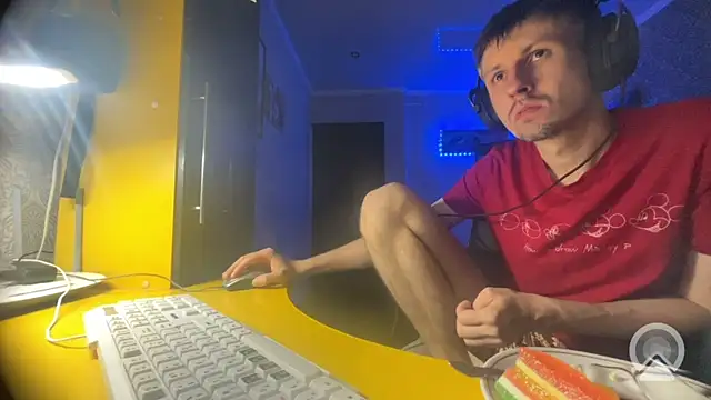 Aki-Laky online show from 11, 7, 2026