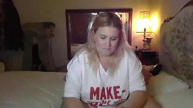 JosieAndYou online show from 12, 9, 2025