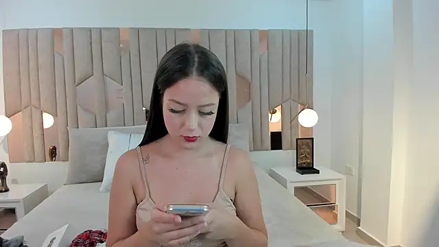 1m caro  online show from 20, 3, 2025
