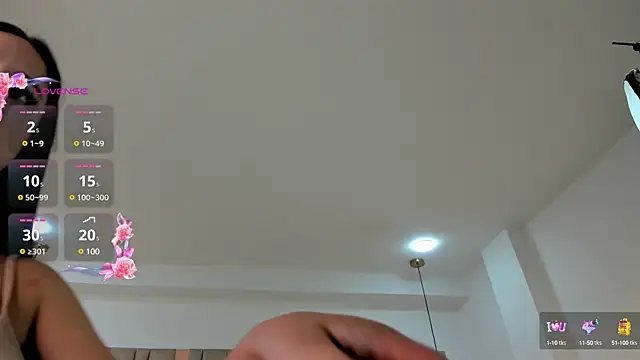 1m caro  online show from 20, 3, 2025