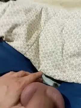 Porco81cazzo online show from 5, 1, 2026