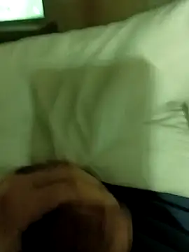 Porco81cazzo online show from 13, 2, 2026