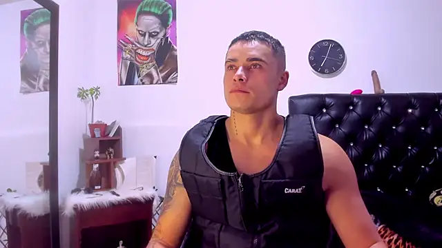 connorsmiith 26 online show from 8, 1, 2025