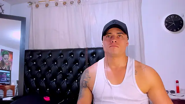 connorsmiith 26 online show from 4, 2, 2025