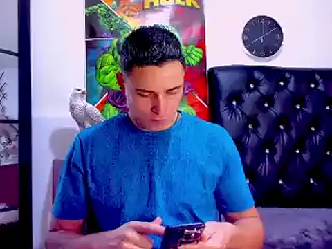 connorsmiith 26 online show from 11, 3, 2025