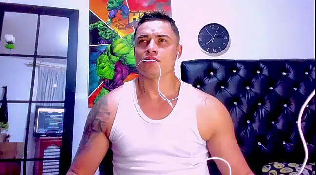 connorsmiith 26 online show from 27, 2, 2025