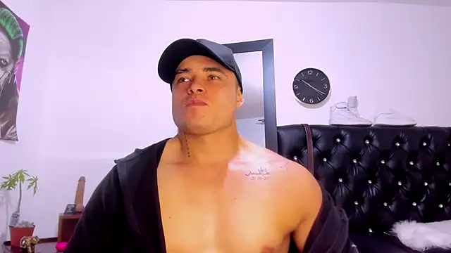 connorsmiith 26 online show from 17, 1, 2025