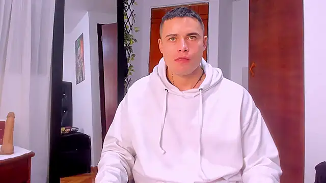 connorsmiith 26 online show from 7, 2, 2025