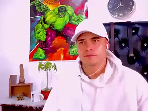 connorsmiith 26 online show from 28, 2, 2025