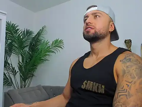 OwenMaximus814 online show from 14, 1, 2026