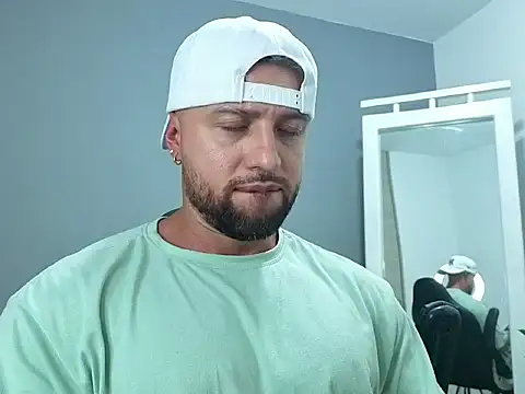 OwenMaximus814 online show from 12, 3, 2026