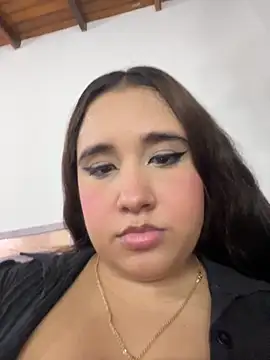 melyescobar online show from 4, 11, 2025