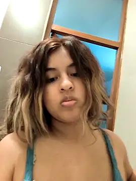 Suavecita2 online show from 29, 10, 2025