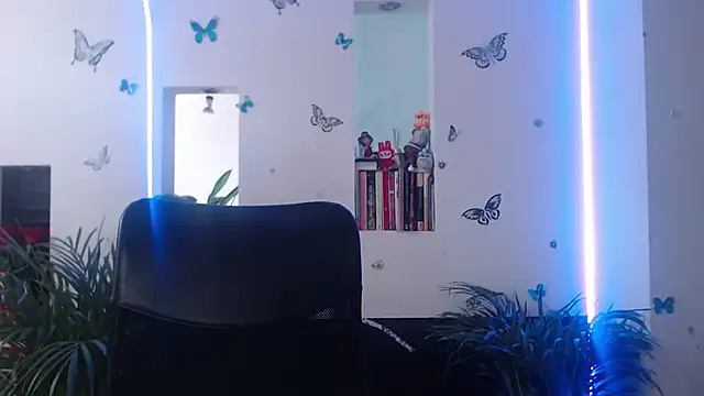 Lia-mitch online show from 23, 4, 2026