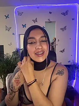 Snapshot of Lia-mitch chatting on 24, 7, 2026 Lia-mitch online show from 24, 7, 2026