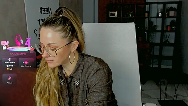 LadyIzabel online show from 21, 2, 2026