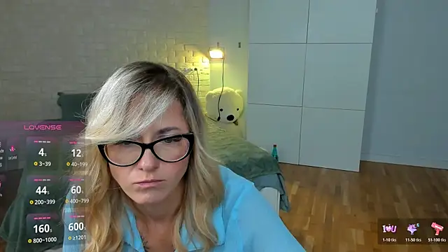 LadyIzabel online show from 26, 6, 2026