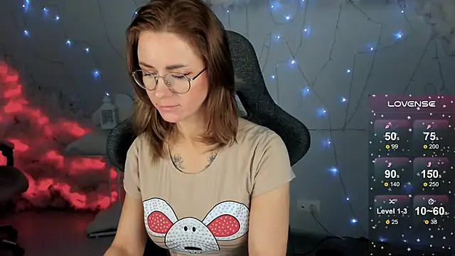 Snapshot of LadyIzabel chatting on 3, 3, 2025 LadyIzabel online show from 3, 3, 2025