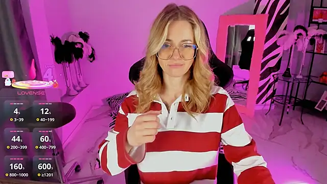 LadyIzabel online show from 25, 2, 2026