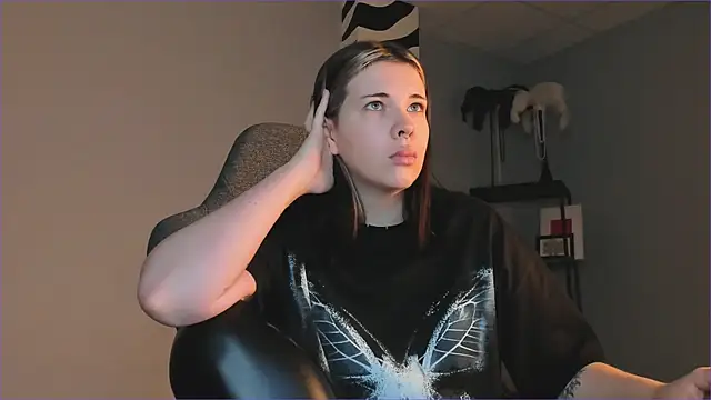 AliceSunday online show from 29, 11, 2025