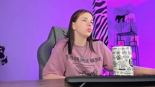 AliceSunday online show from 17, 2, 2026