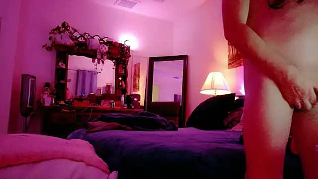 Snapshot of NinasNylonz chatting on 20, 11, 2025 NinasNylonz online show from 20, 11, 2025