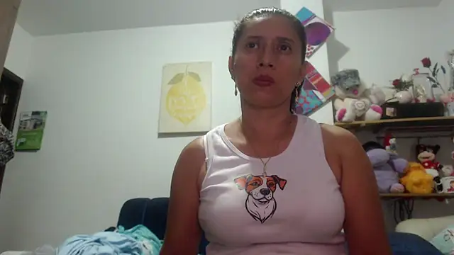 Snapshot of sexy_mary_69 chatting on 12, 9, 2025 sexy mary 69 online show from 12, 9, 2025
