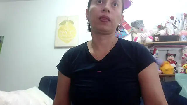 Snapshot of sexy_mary_69 chatting on 14, 9, 2025 sexy mary 69 online show from 14, 9, 2025