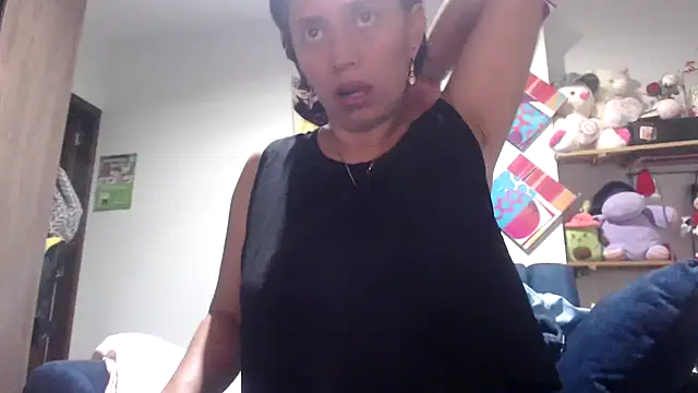 Snapshot of sexy_mary_69 chatting on 7, 10, 2025 sexy mary 69 online show from 7, 10, 2025