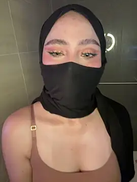 amaal  online show from 8, 11, 2025