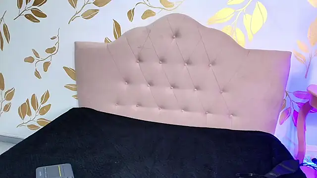 Sweet Sammy  online show from 3, 3, 2025