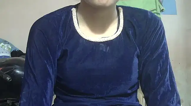 Snapshot of Aayesha chatting on 3, 12, 2024 Aayesha online show from 3, 12, 2024