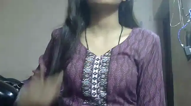 Snapshot of Aayesha chatting on 22, 1, 2025 Aayesha online show from 22, 1, 2025