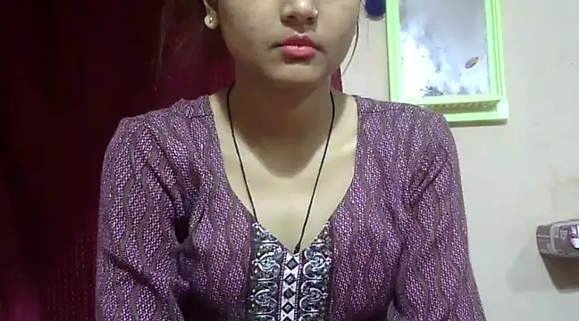 Snapshot of Aayesha chatting on 18, 3, 2025 Aayesha online show from 18, 3, 2025