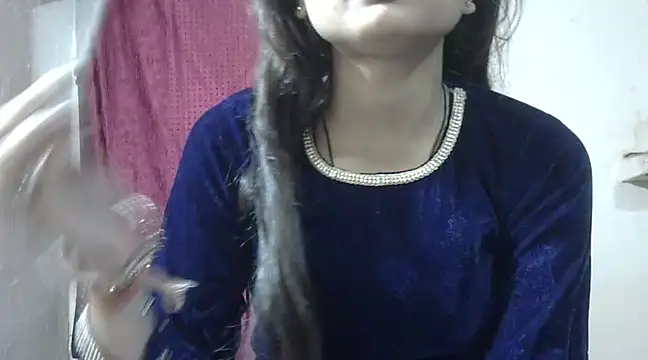 Snapshot of Aayesha chatting on 2, 12, 2024 Aayesha online show from 2, 12, 2024