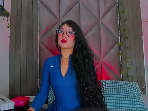 Snapshot of BriaConner_ chatting on 25, 6, 2026 BriaConner online show from 25, 6, 2026