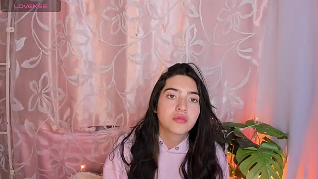 Snapshot of Arii_vega_ chatting on 3, 5, 2026 Arii vega online show from 3, 5, 2026