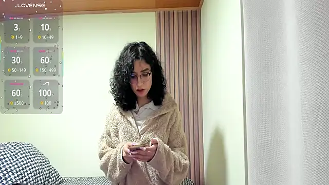 Snapshot of Angellike_doll chatting on 13, 2, 2026 Angellike doll online show from 13, 2, 2026