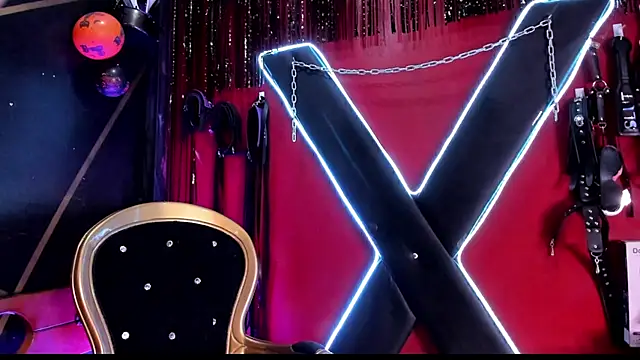 Snapshot of alexa_n_alex chatting on 11, 11, 2025 alexa n alex online show from 11, 11, 2025