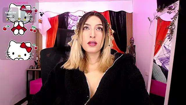 Snapshot of FULL_TENTATION_ chatting on 11, 10, 2025 FULL TENTATION online show from 11, 10, 2025