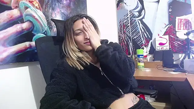 Snapshot of FULL_TENTATION_ chatting on 19, 10, 2025 FULL TENTATION online show from 19, 10, 2025