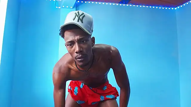 Snapshot of Darick_brown chatting on 3, 12, 2025 Darick brown online show from 3, 12, 2025