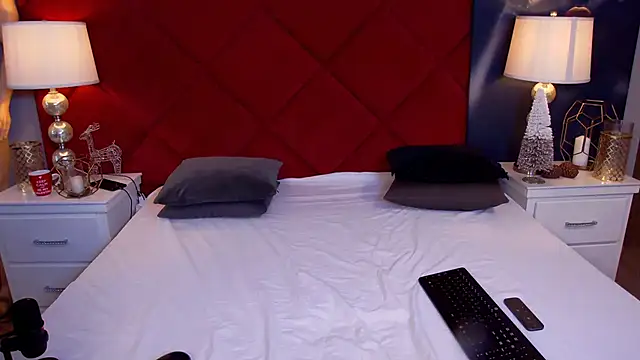 MinnieDrew online show from 16, 12, 2025