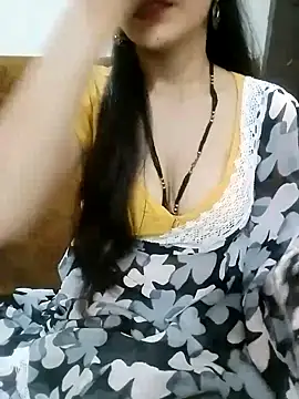 Snapshot of Bulbul_02 chatting on 10, 9, 2025 Bulbul 02 online show from 10, 9, 2025