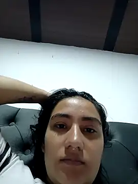 Hellen Alex online show from 2, 3, 2025